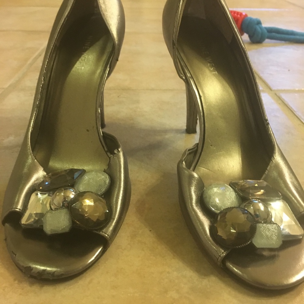 Nine West dress shoe